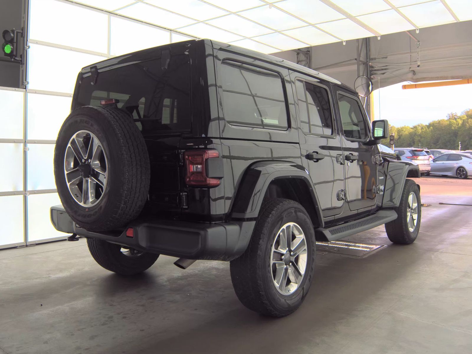 2022 Jeep Wrangler Unlimited Sahara AWD