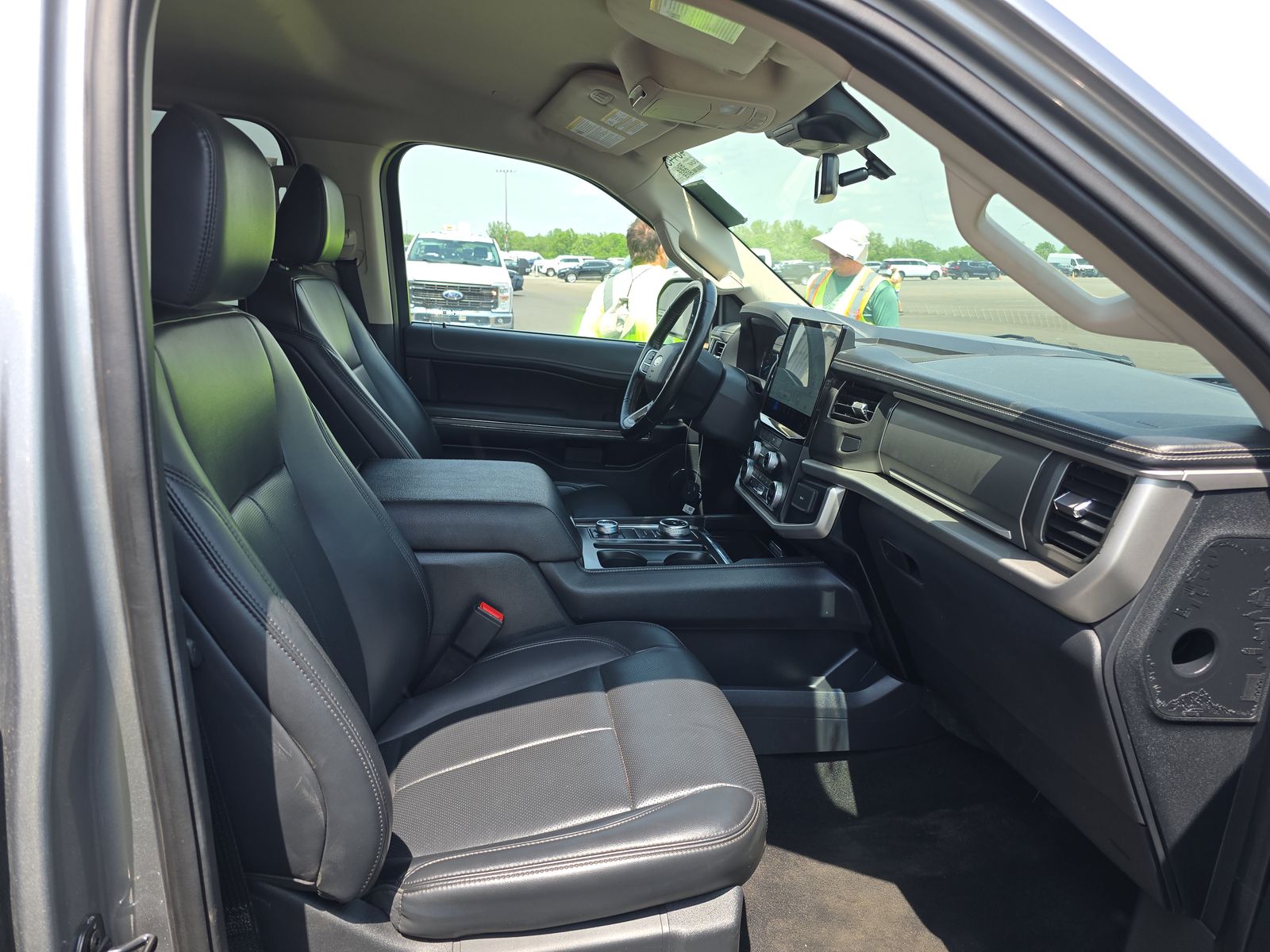 FORD EXPEDITION - 9