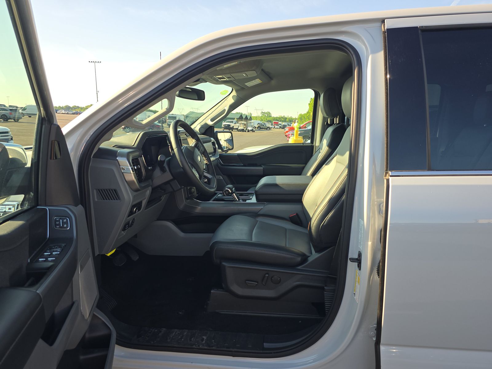 FORD F-150 - 8