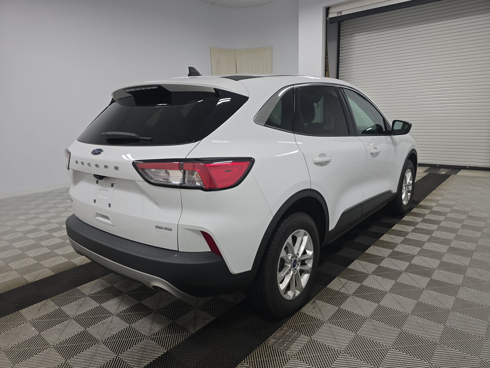 FORD ESCAPE - 5