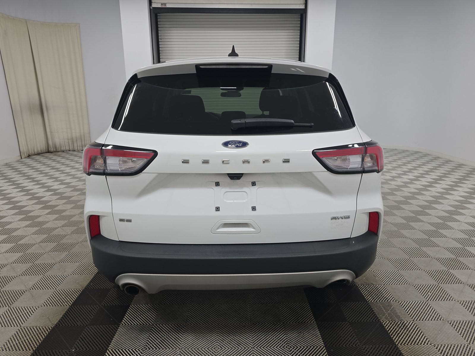 FORD ESCAPE - 6