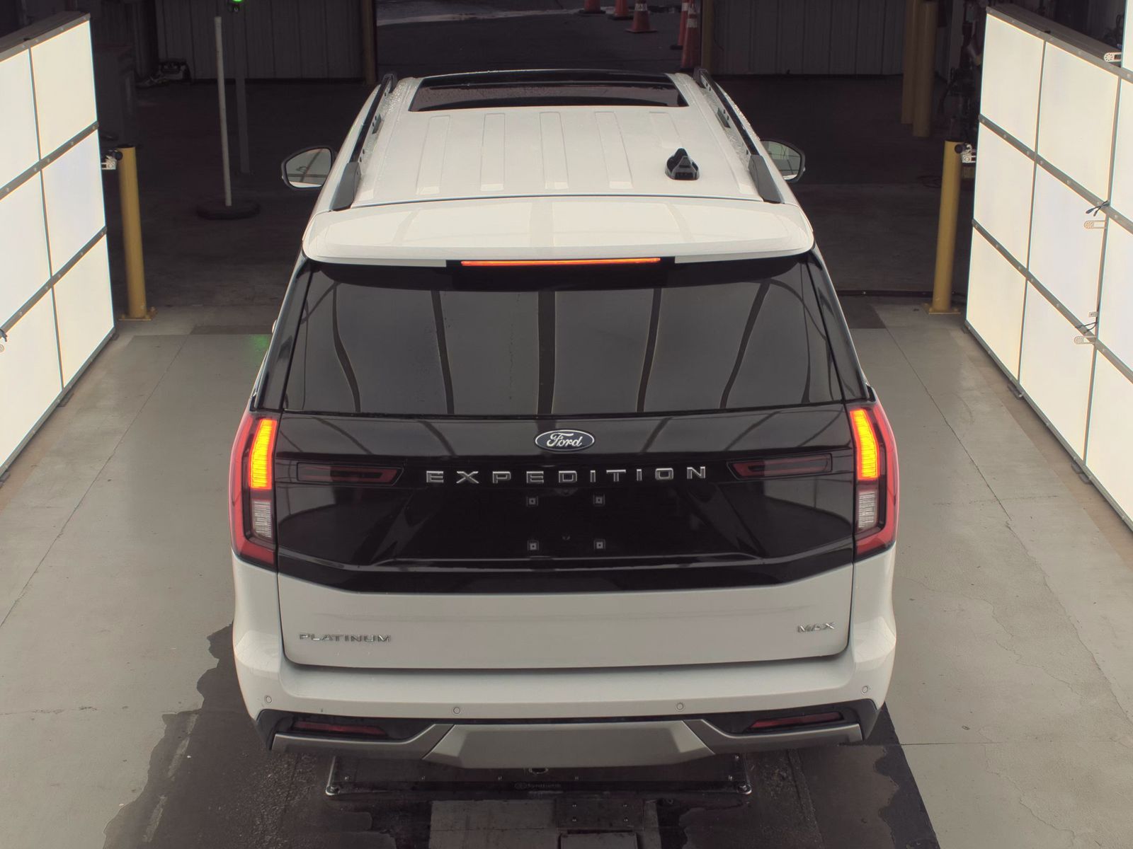 FORD EXPEDITION MAX - 6