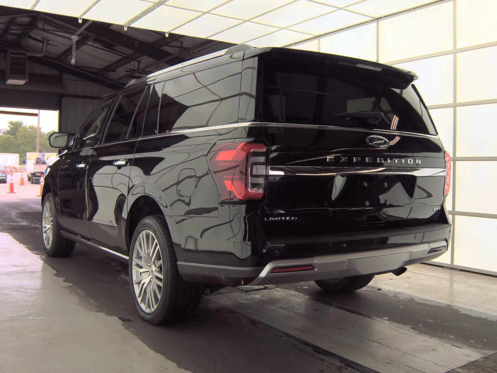 FORD EXPEDITION MAX - 7
