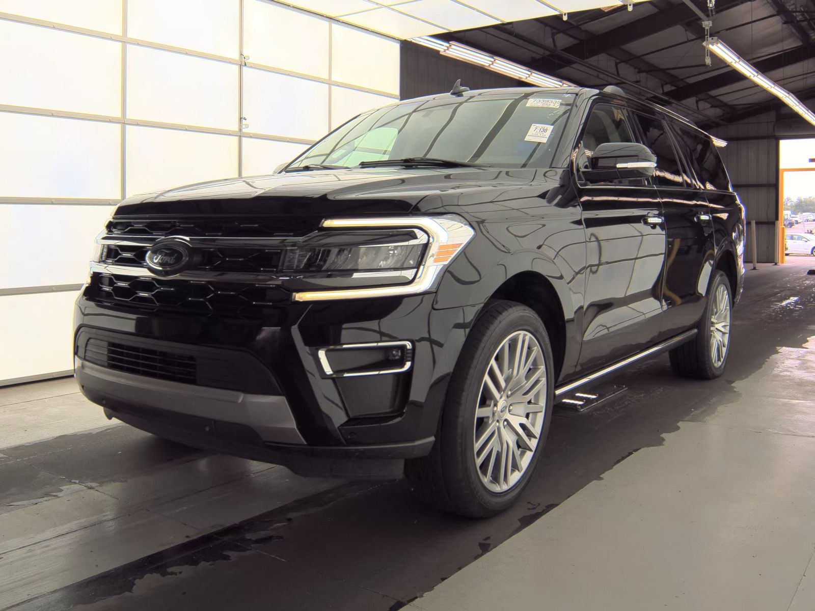 FORD EXPEDITION MAX - 1