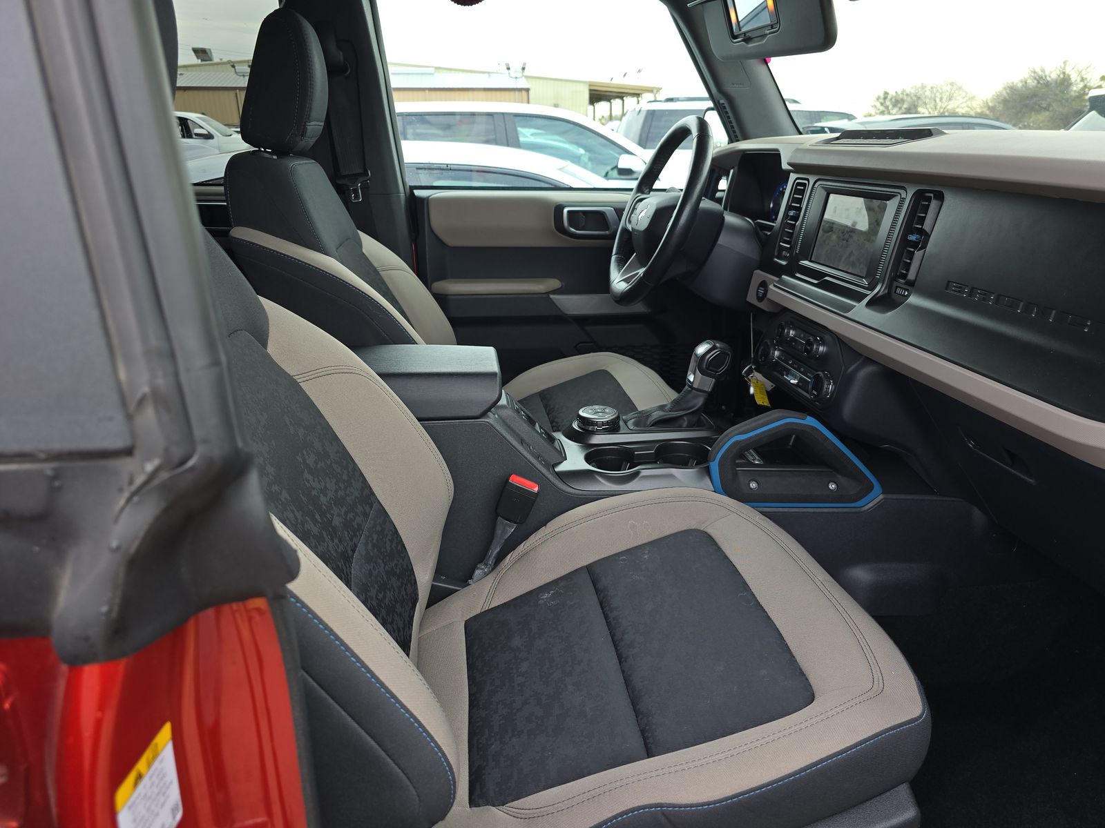 FORD BRONCO - 9