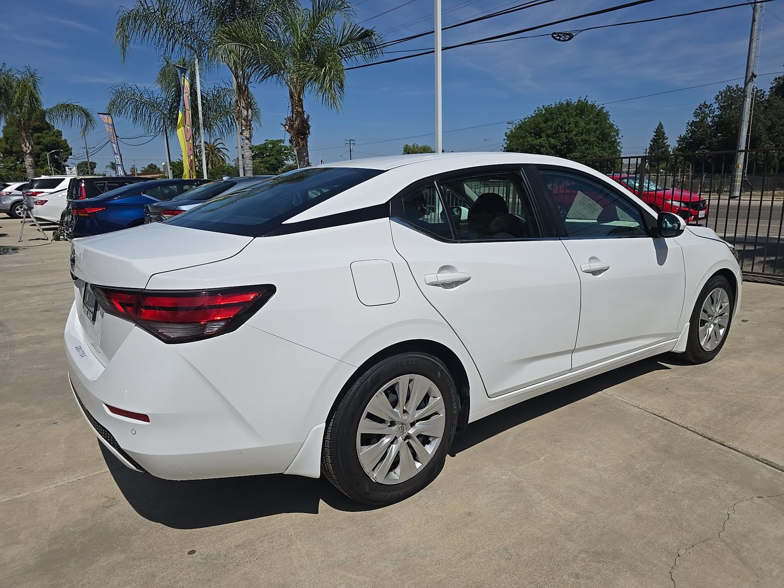 NISSAN SENTRA - 5