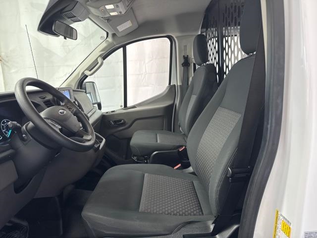 FORD TRANSIT 250 - 6