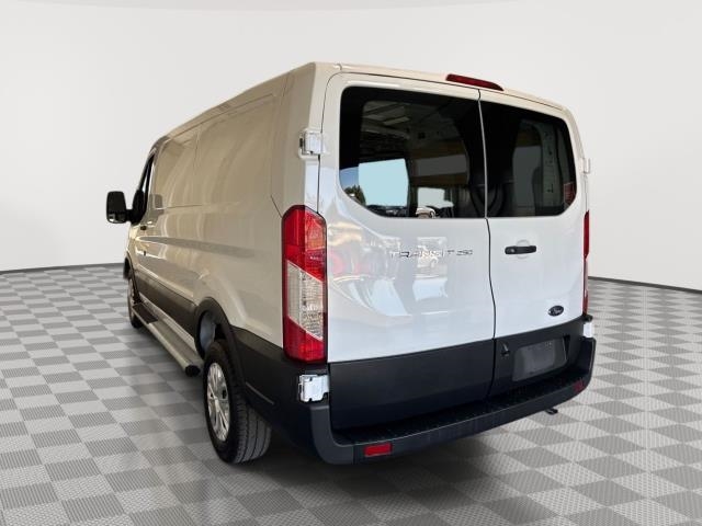 FORD TRANSIT 250 - 3
