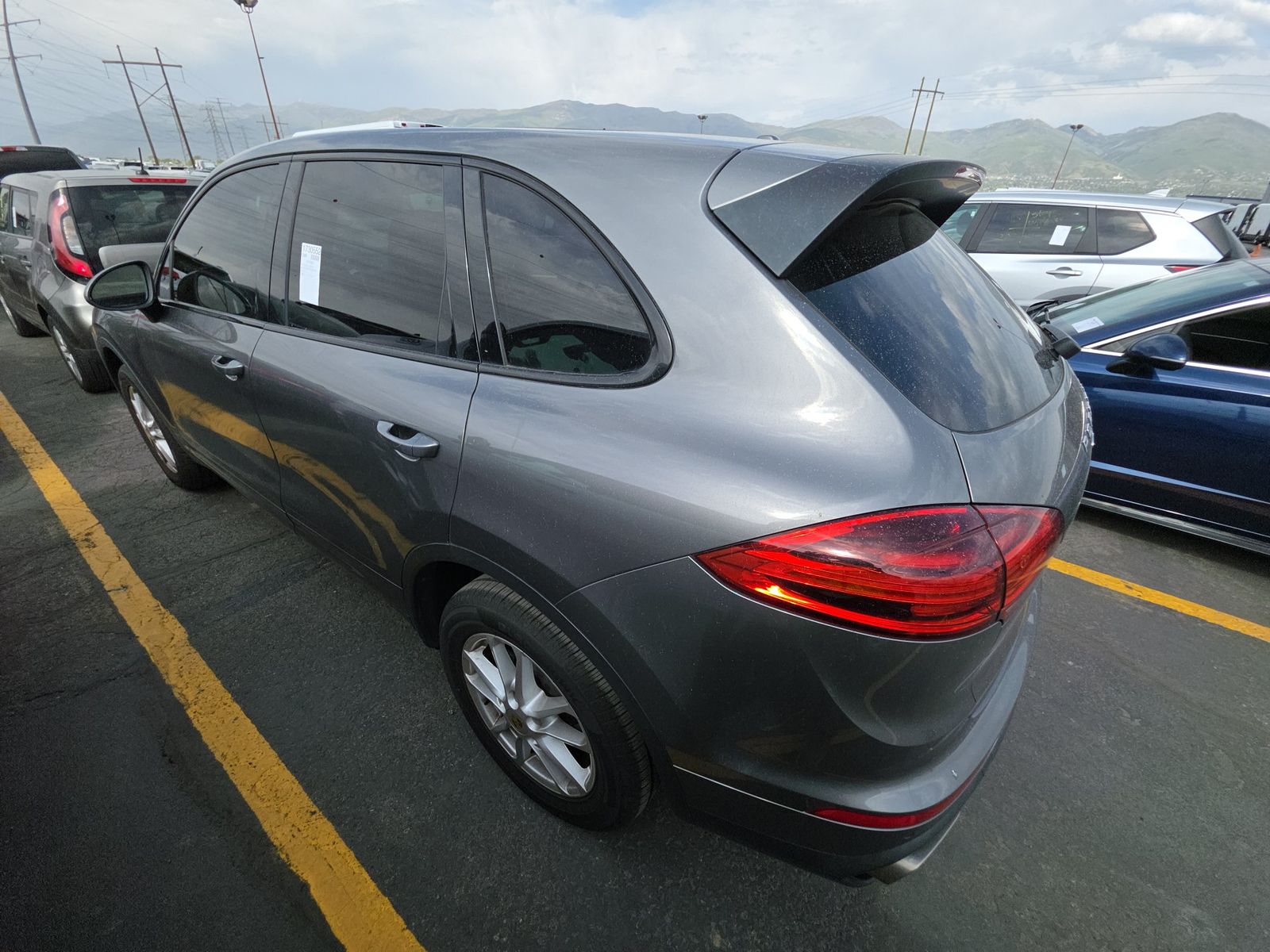 PORSCHE CAYENNE - 7