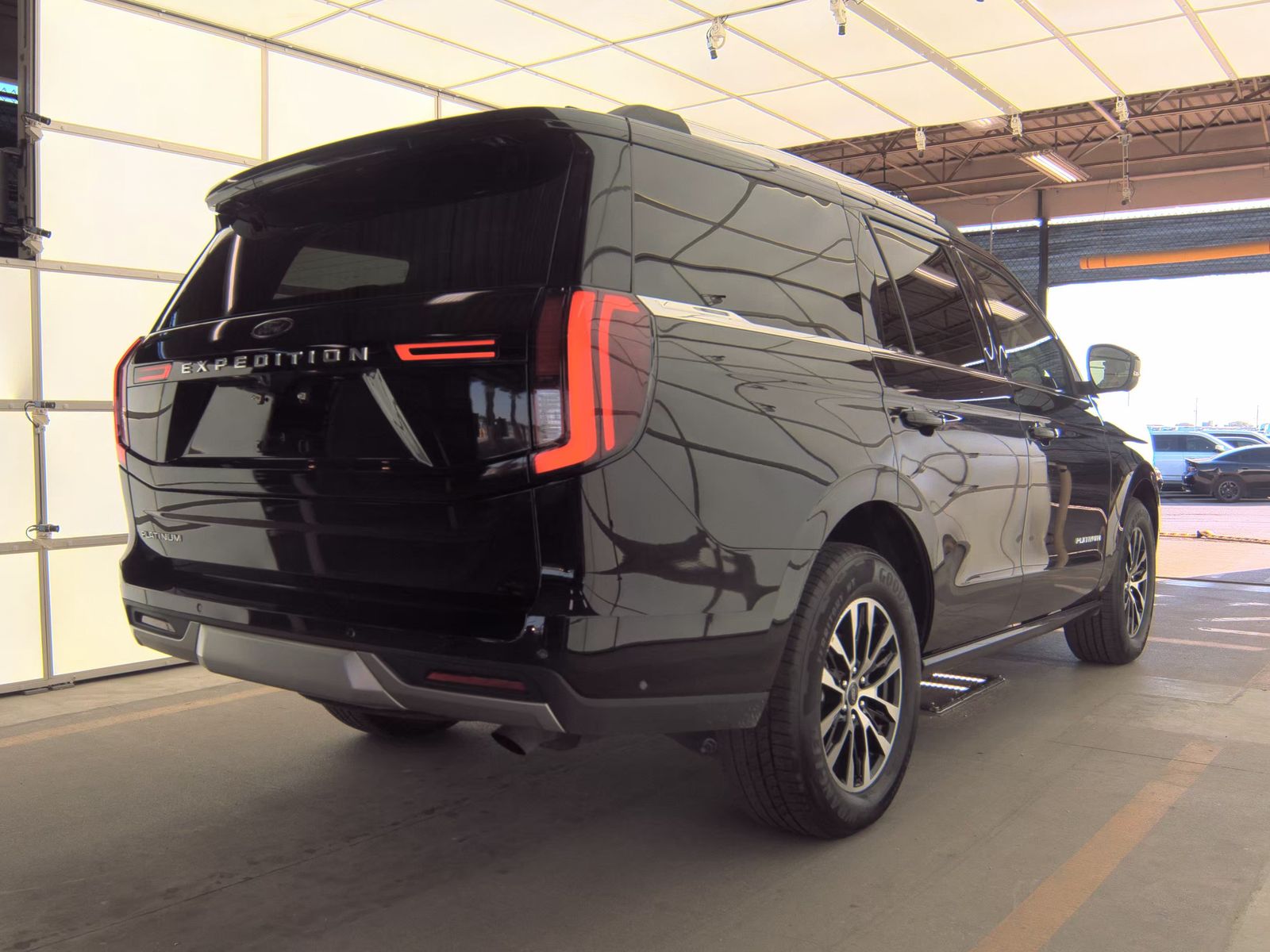 FORD EXPEDITION - 6