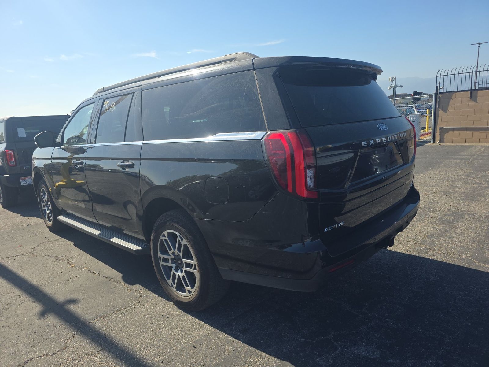FORD EXPEDITION MAX - 7