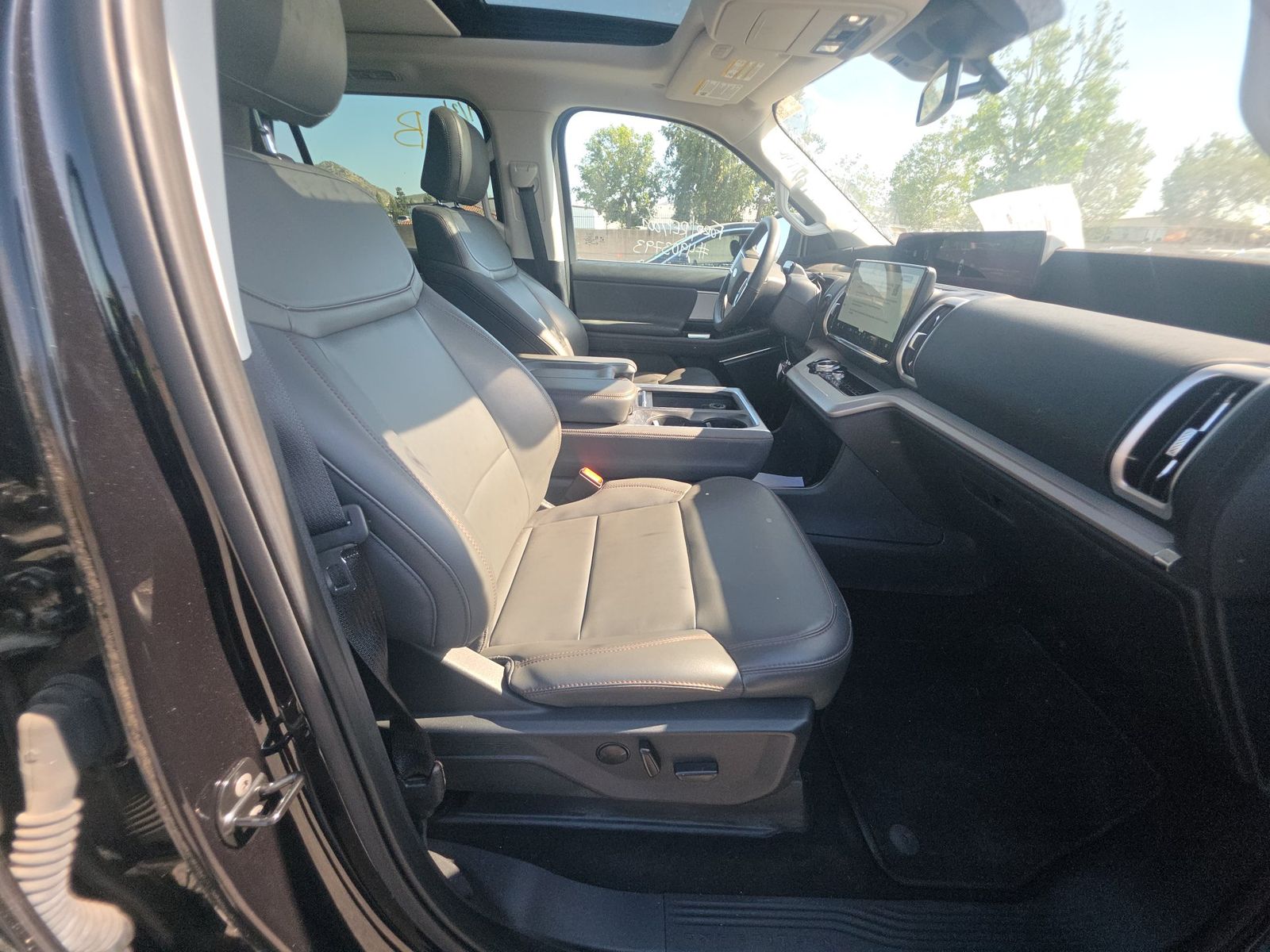 FORD EXPEDITION MAX - 9