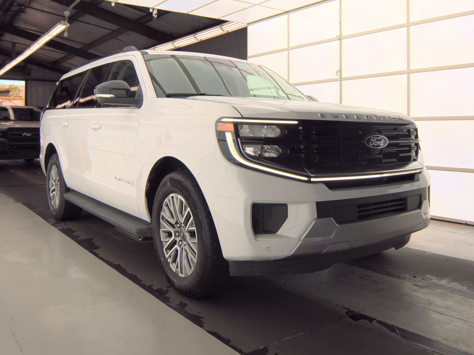 FORD EXPEDITION MAX - 5