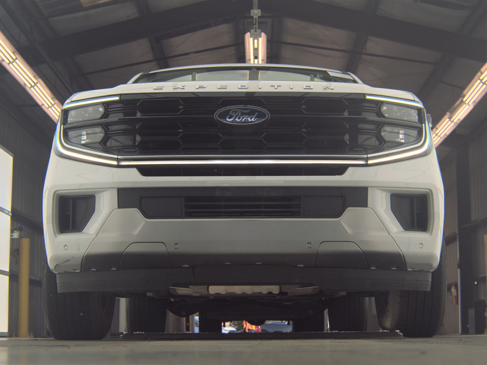 FORD EXPEDITION MAX - 4
