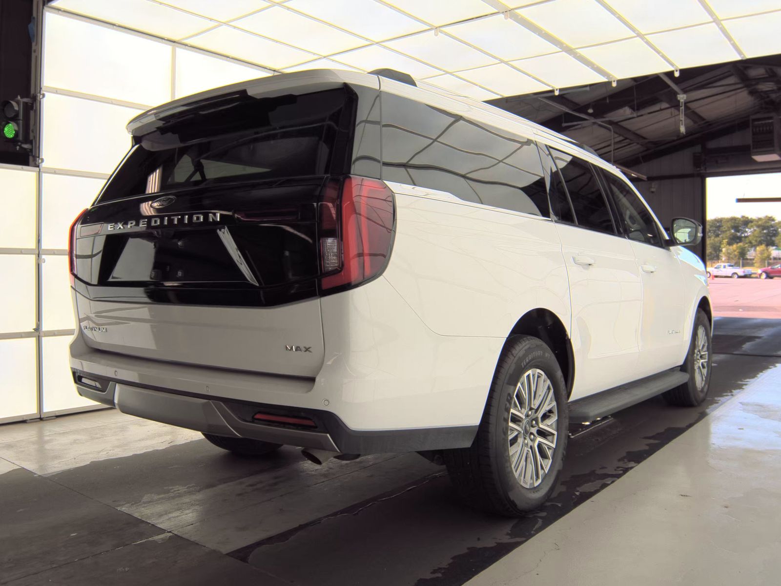 FORD EXPEDITION MAX - 6
