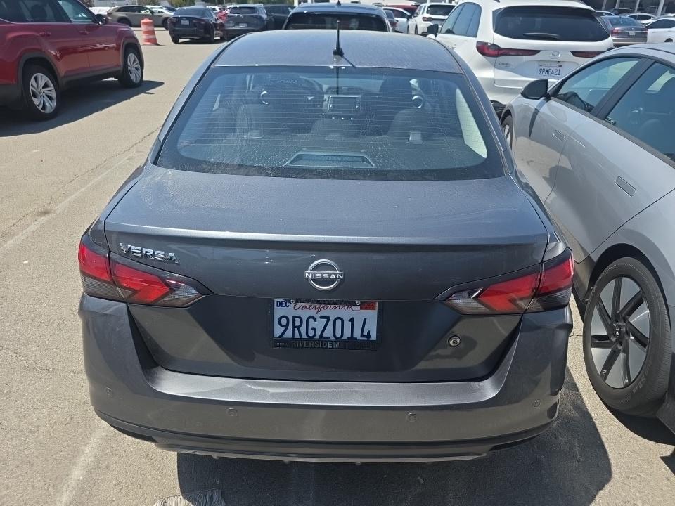 NISSAN VERSA - 7