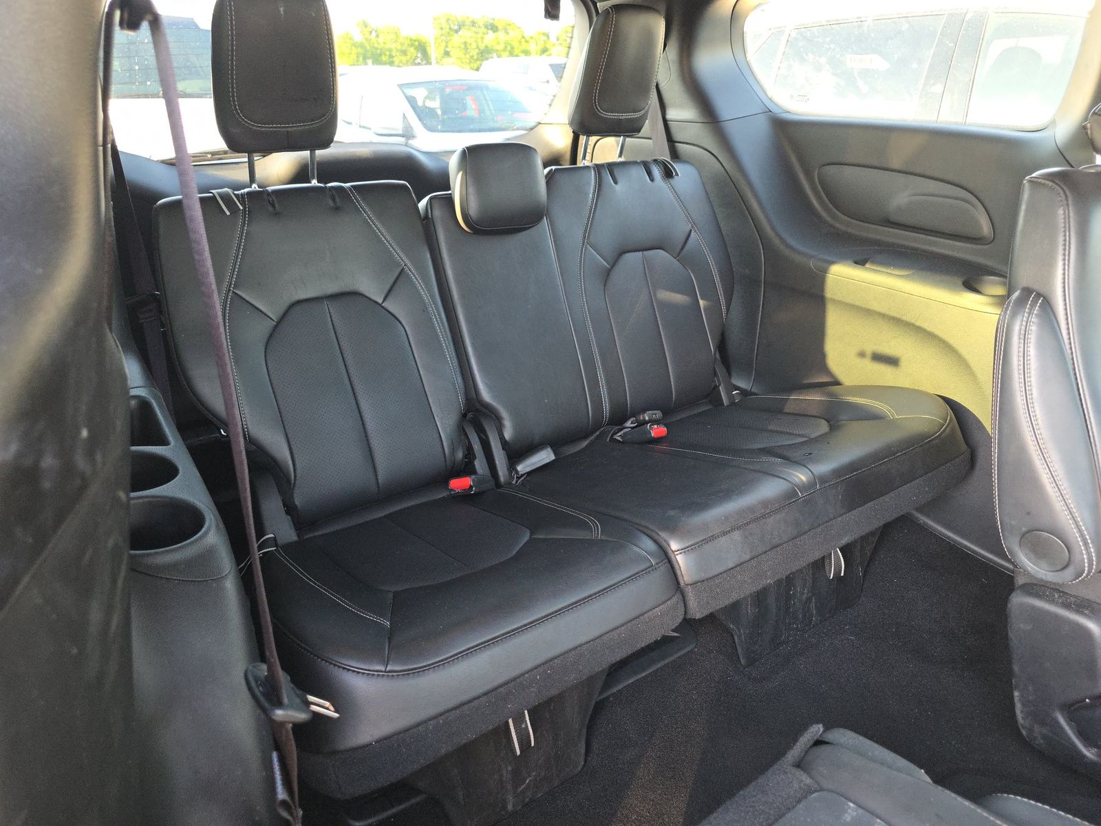 2025 Chrysler Pacifica Select FWD