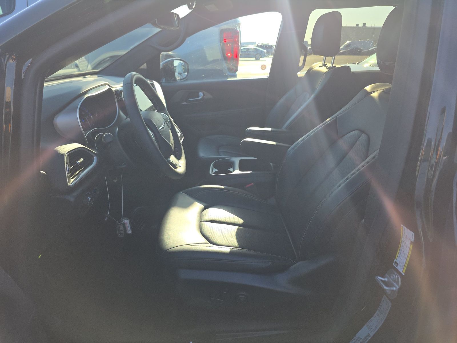 2025 Chrysler Pacifica Select FWD