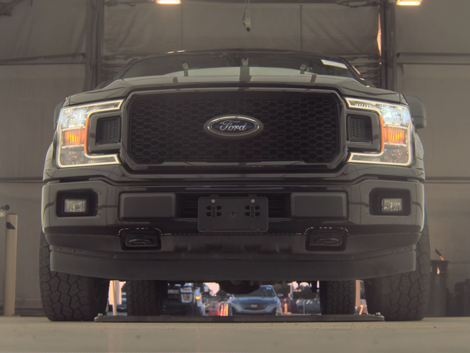 FORD F-150 - 4