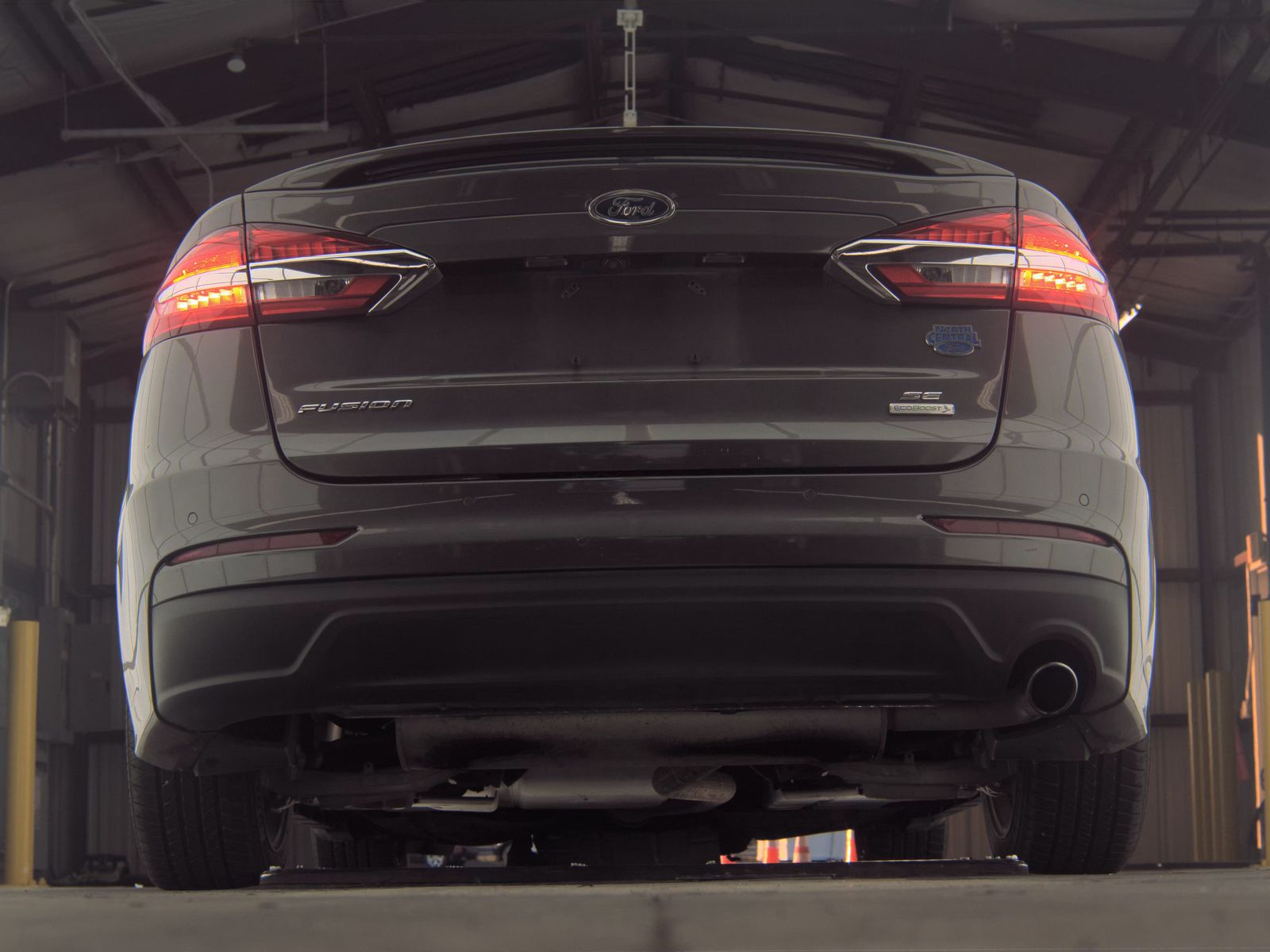 FORD FUSION - 8