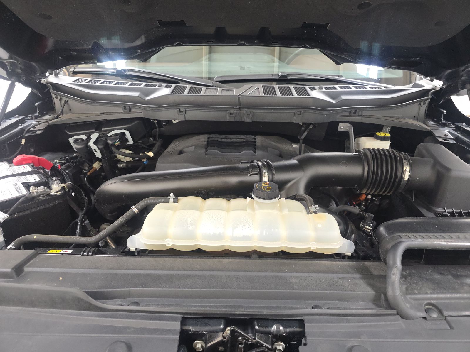 2023 Ford F-150 Lariat AWD