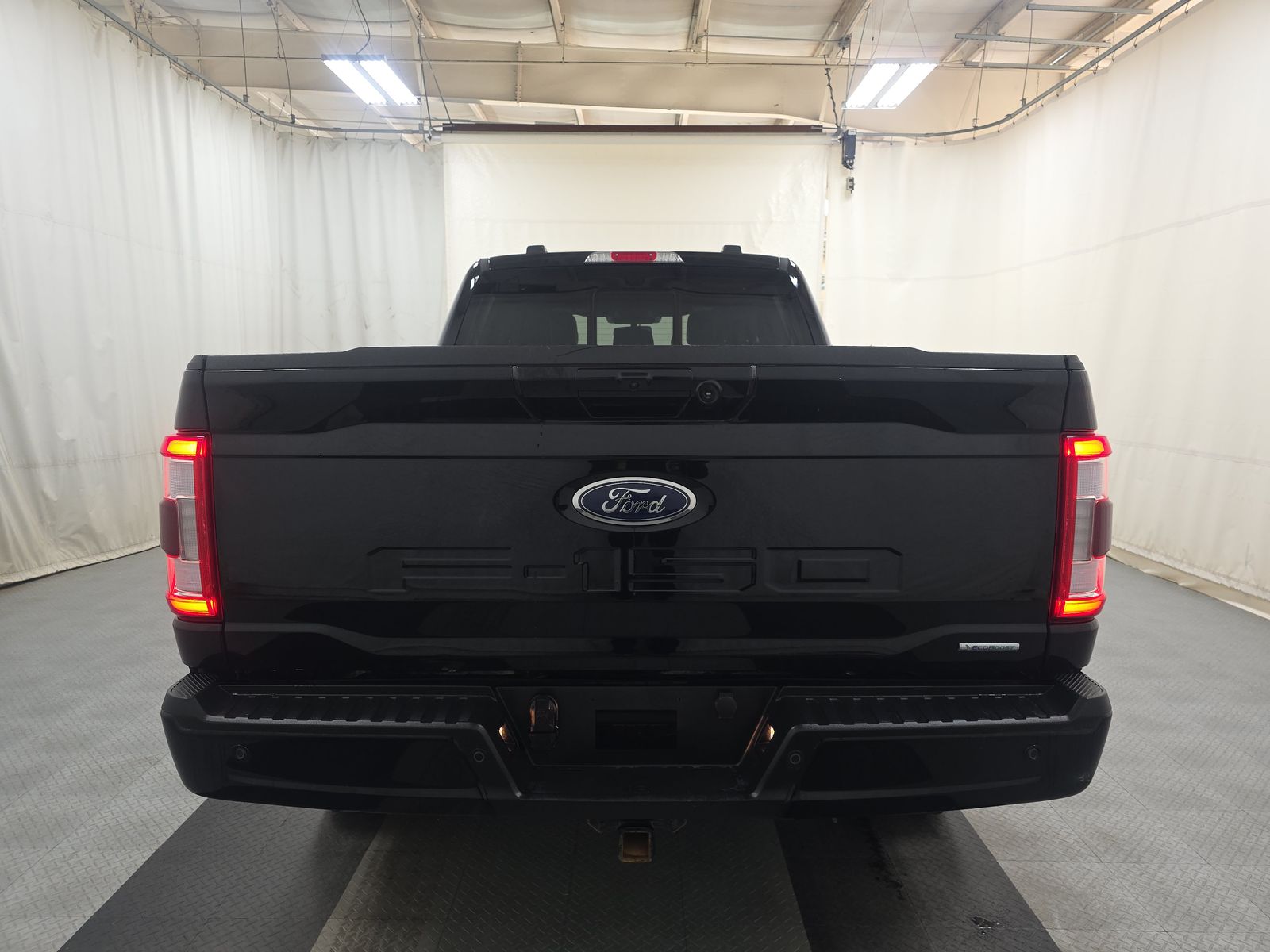 2023 Ford F-150 Lariat AWD