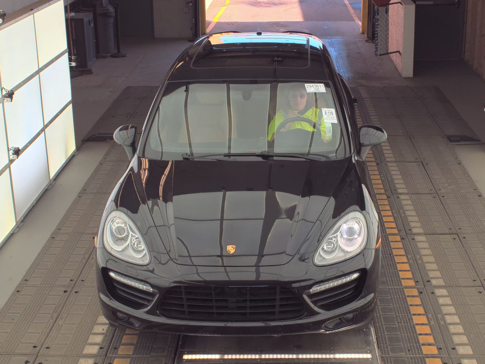 PORSCHE CAYENNE - 3