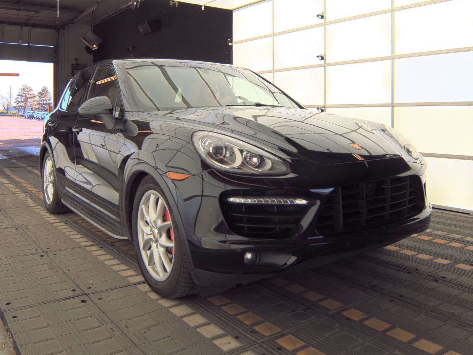 PORSCHE CAYENNE - 4
