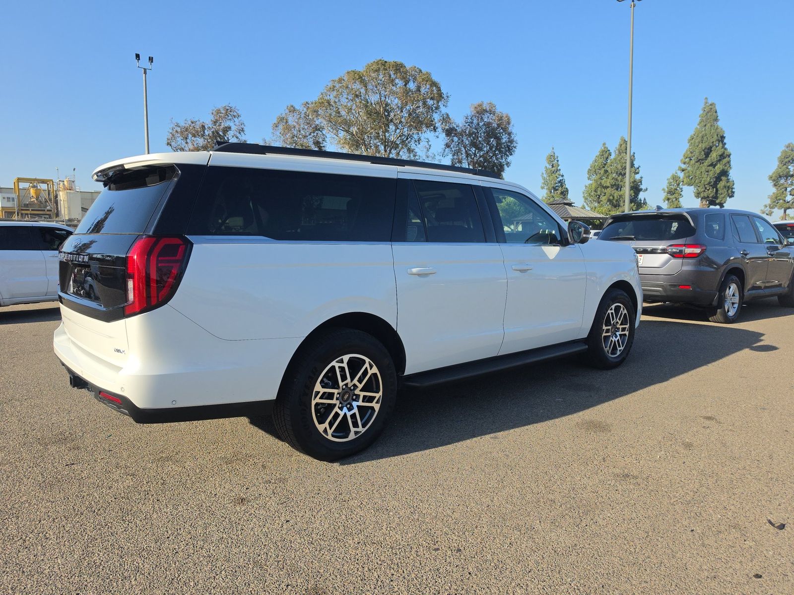 FORD EXPEDITION MAX - 5
