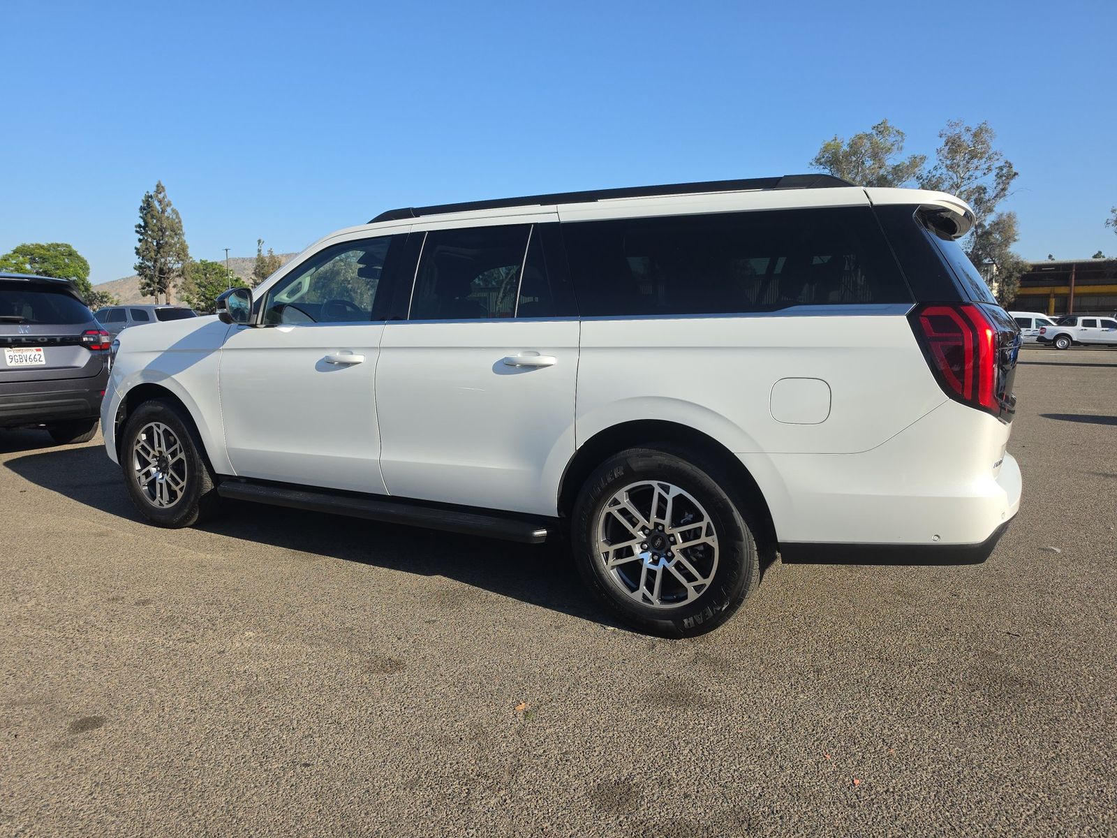 FORD EXPEDITION MAX - 7