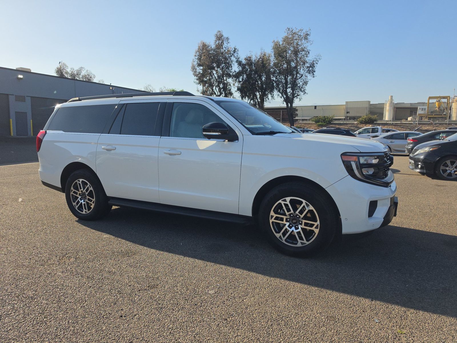 FORD EXPEDITION MAX - 4