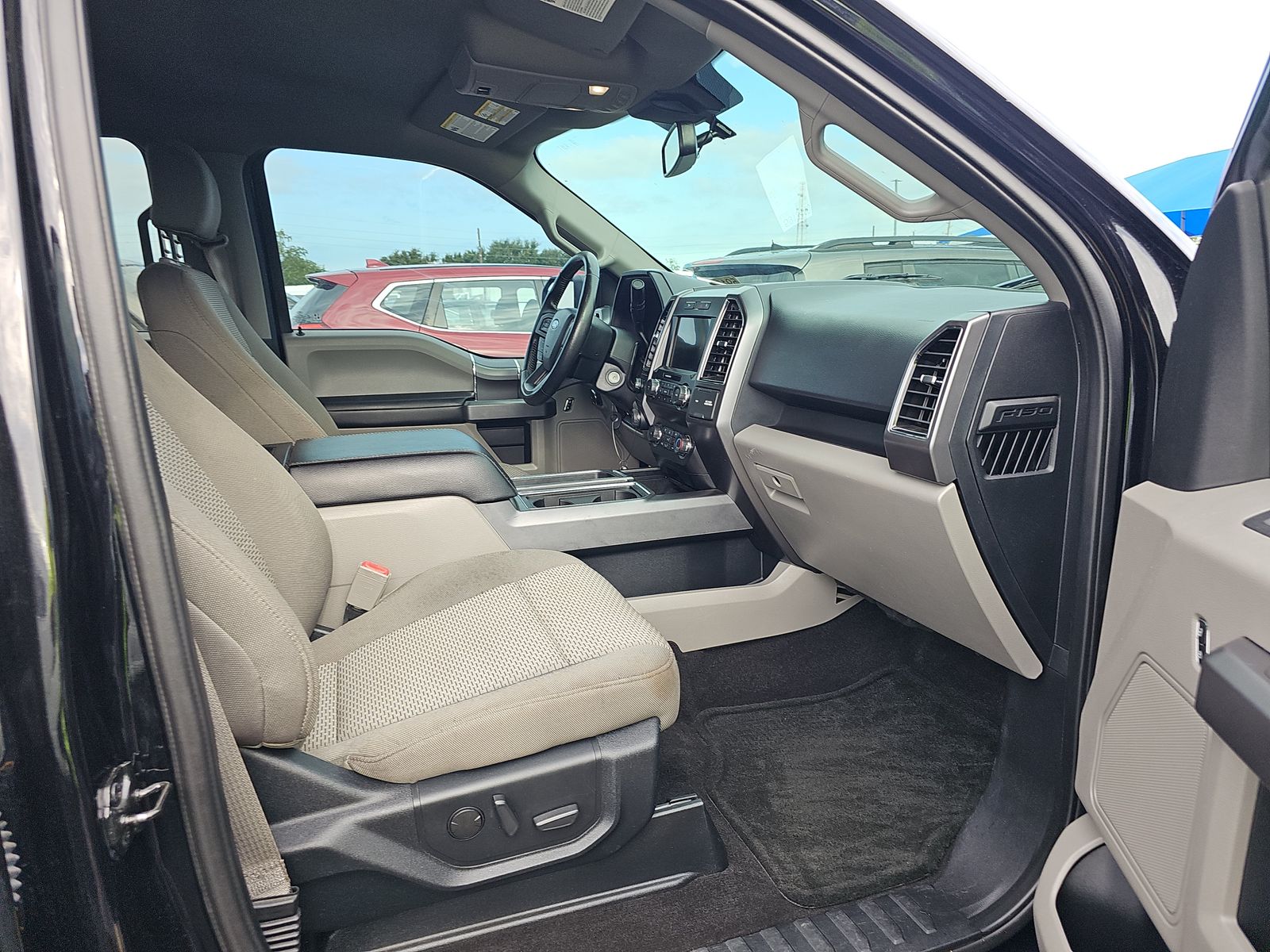 FORD F-150 - 9