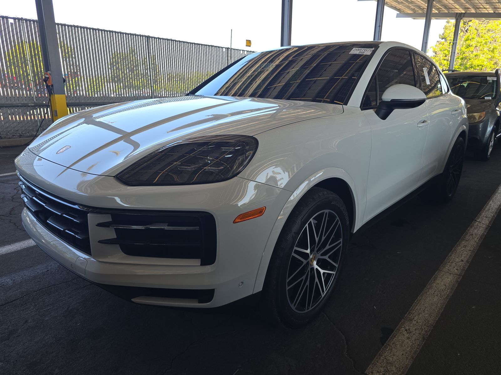 PORSCHE CAYENNE - 1