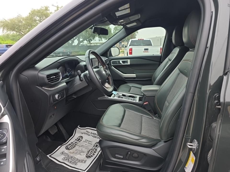 FORD EXPLORER - 8