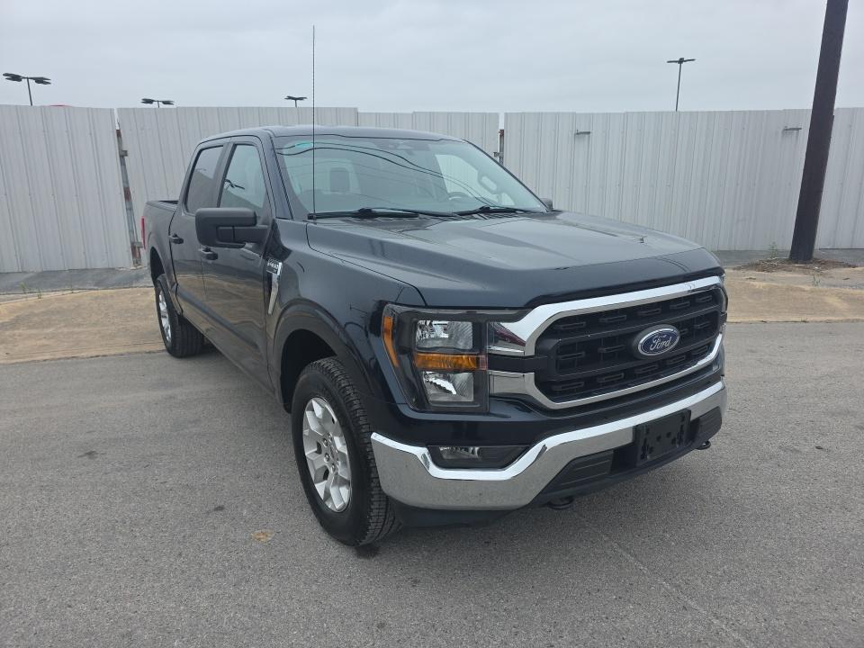 FORD F-150 - 4