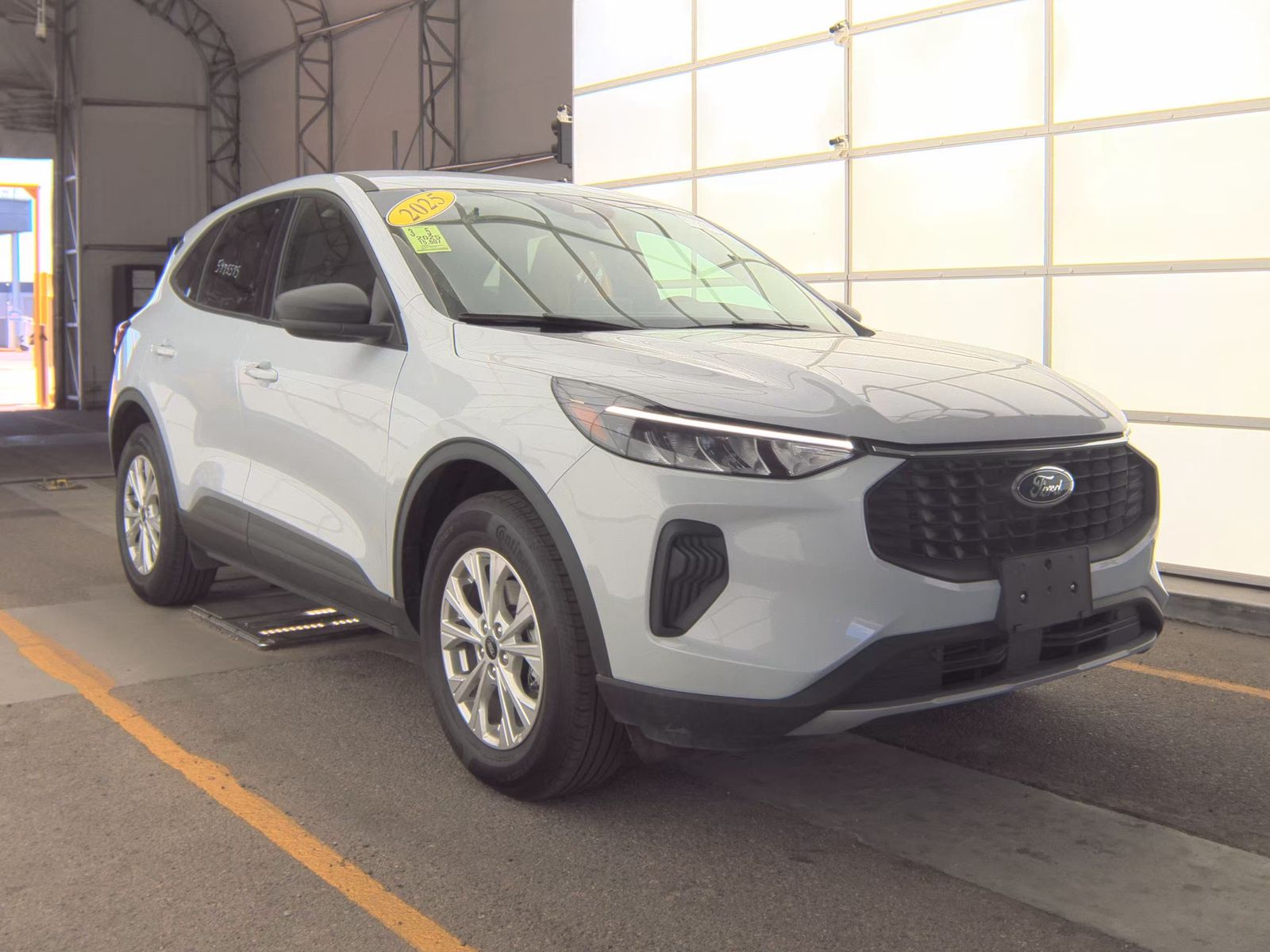 FORD ESCAPE - 4
