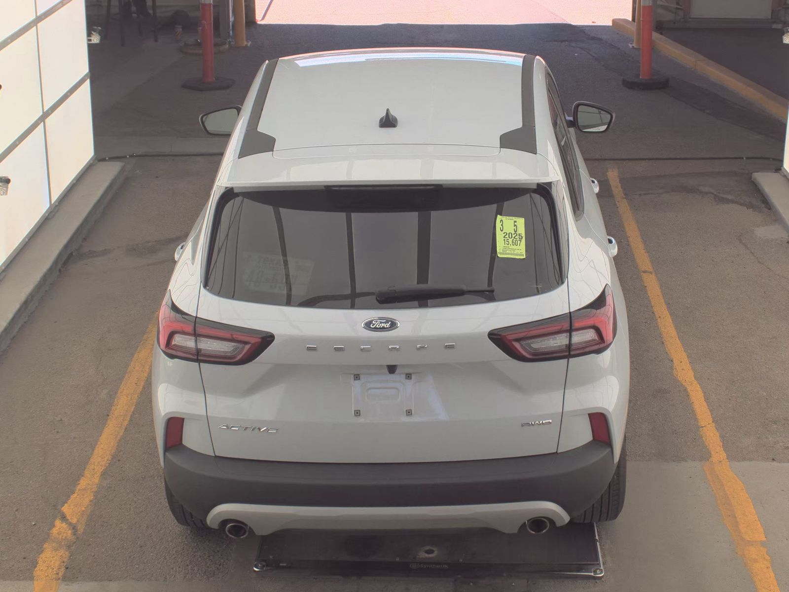 FORD ESCAPE - 6
