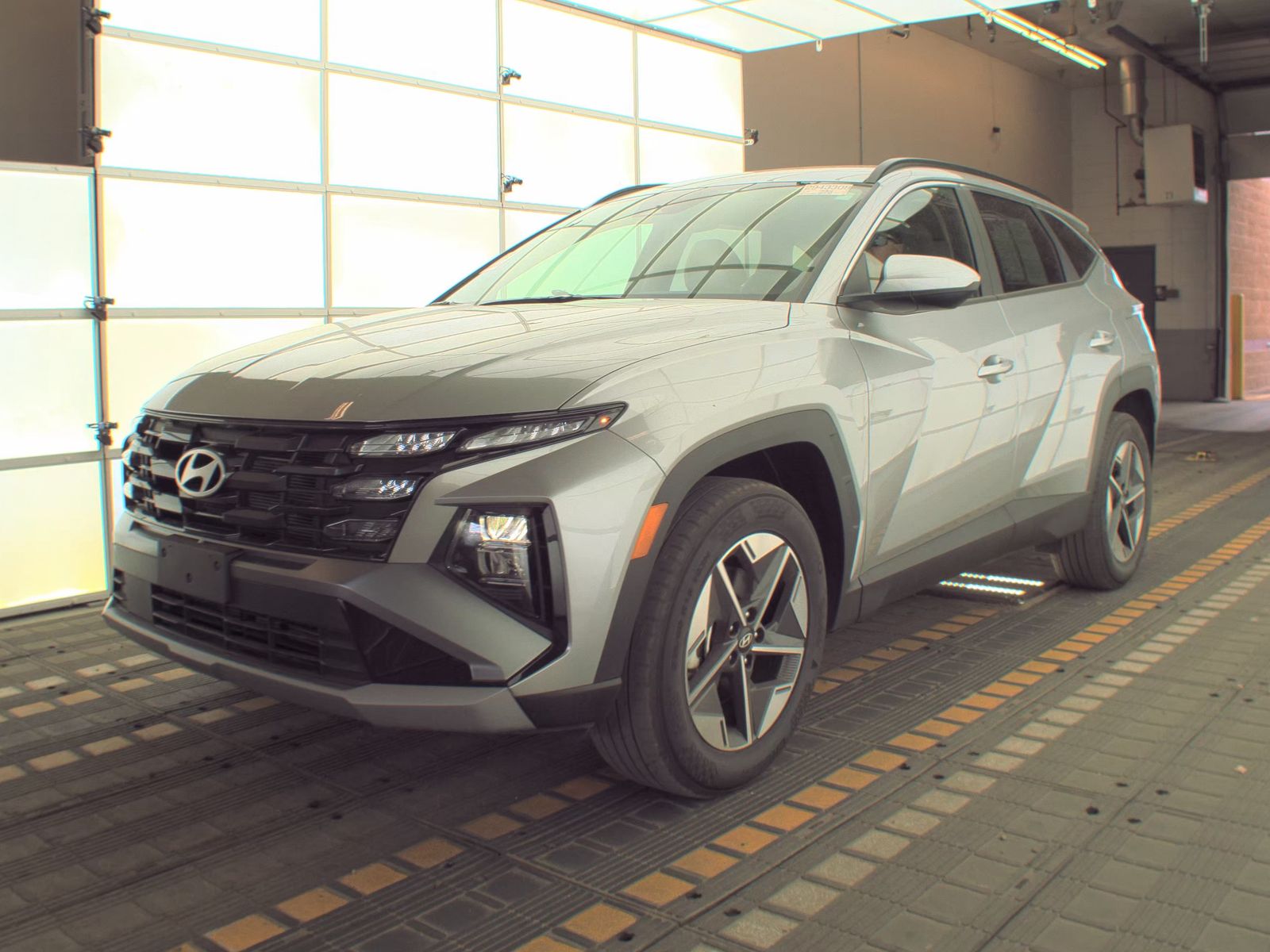 HYUNDAI TUCSON - 1
