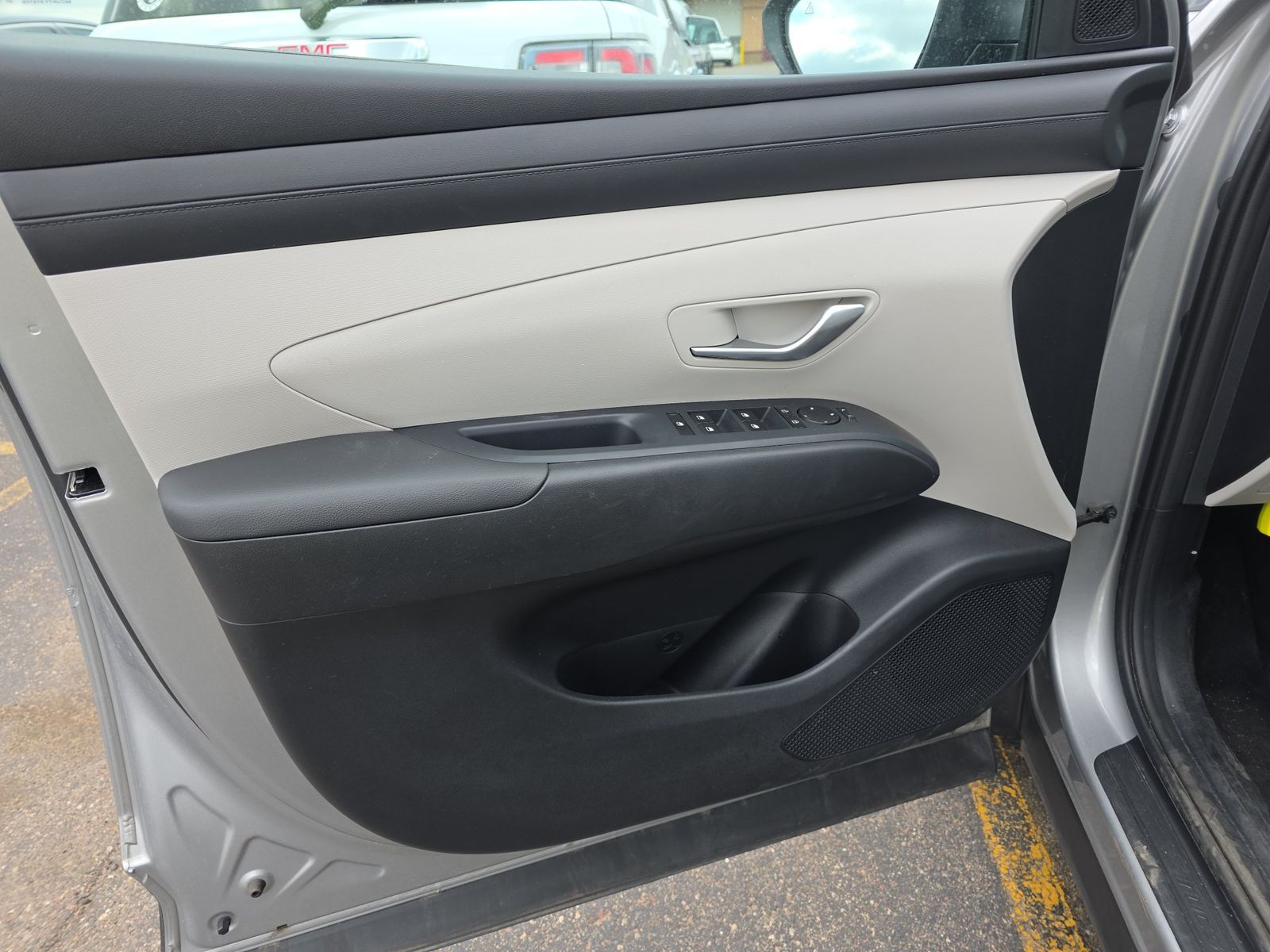 HYUNDAI TUCSON - 10