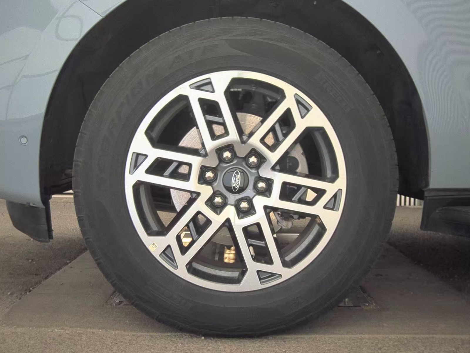 FORD EXPEDITION - 10