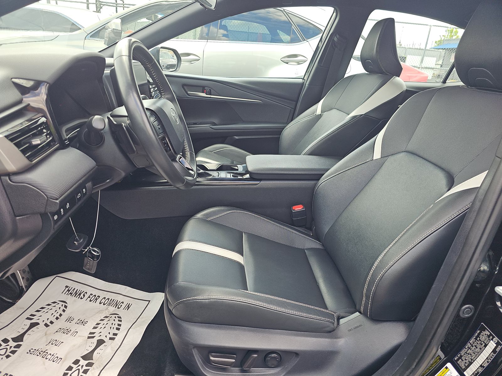 TOYOTA CAMRY - 8