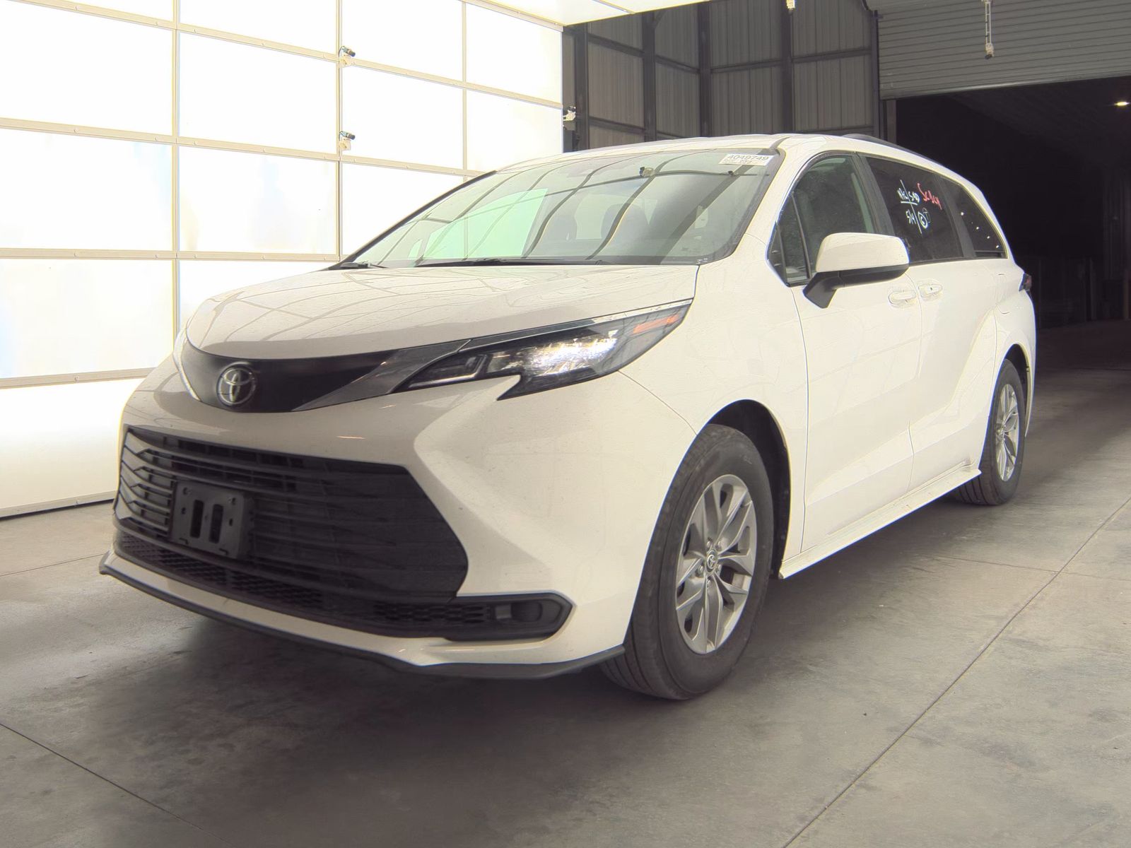 2026 Toyota Sienna's photo