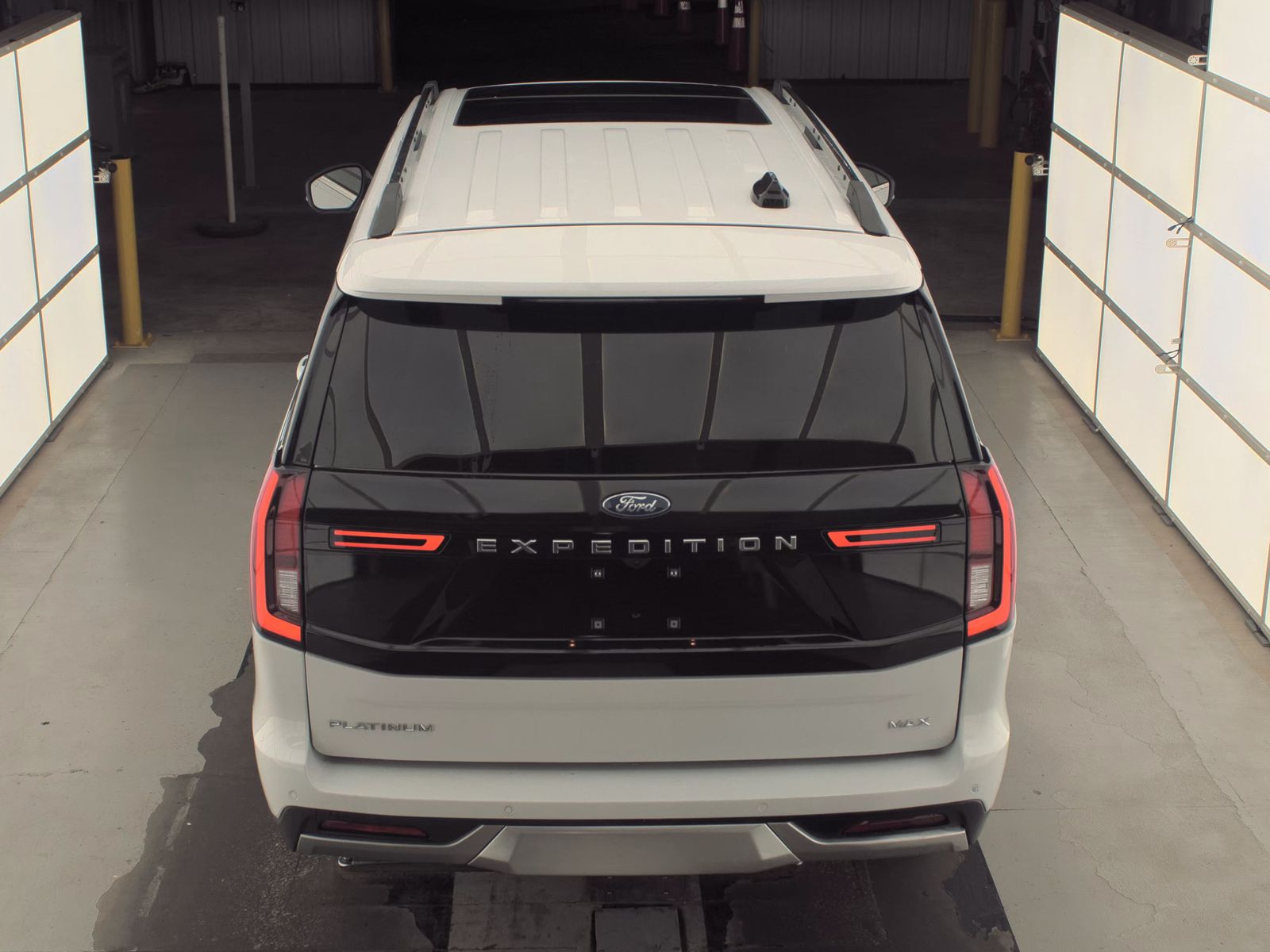 FORD EXPEDITION MAX - 7