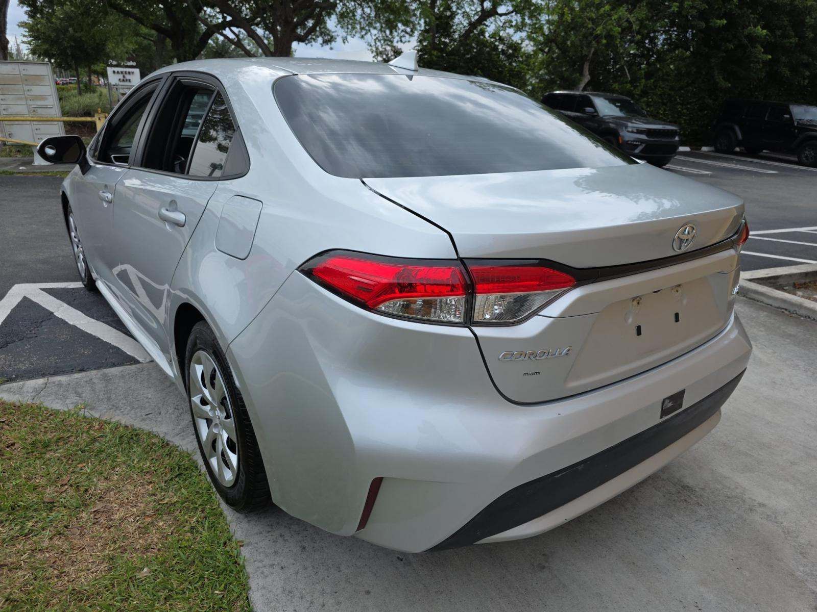 TOYOTA COROLLA - 4