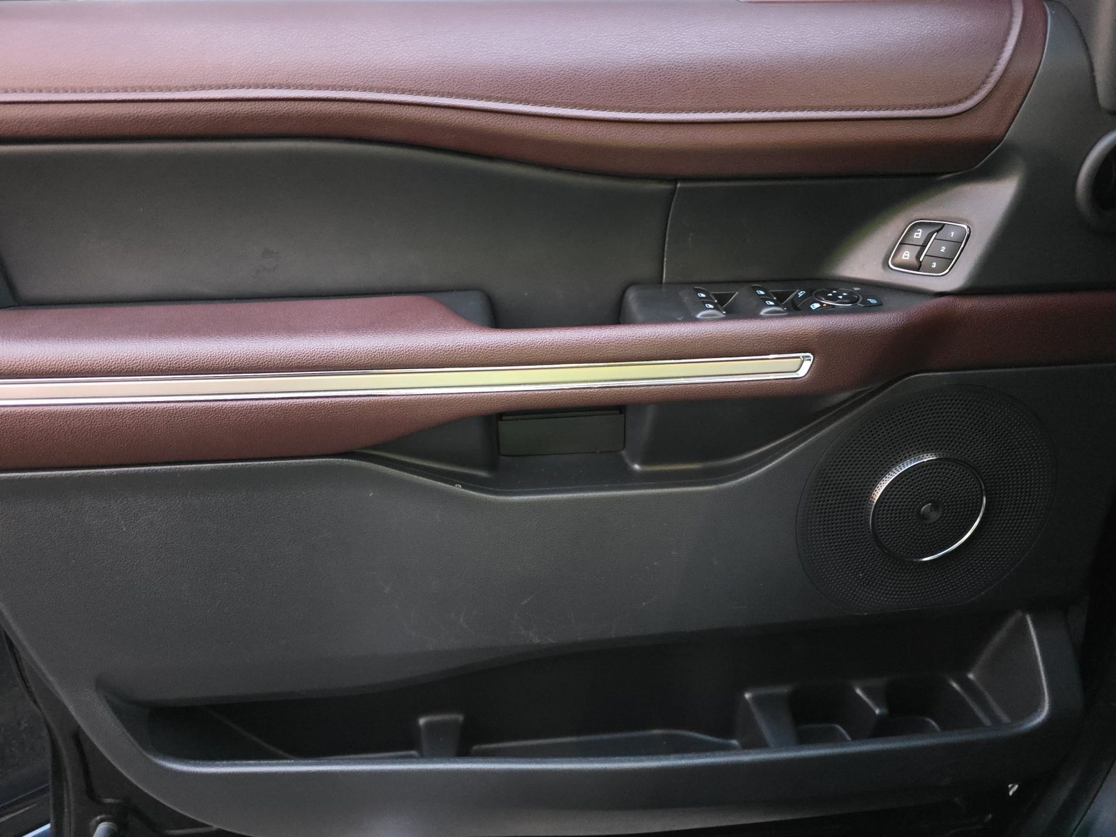 FORD EXPEDITION MAX - 10