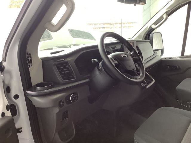 FORD TRANSIT 250 - 9