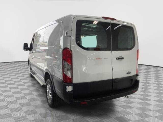 FORD TRANSIT 250 - 3