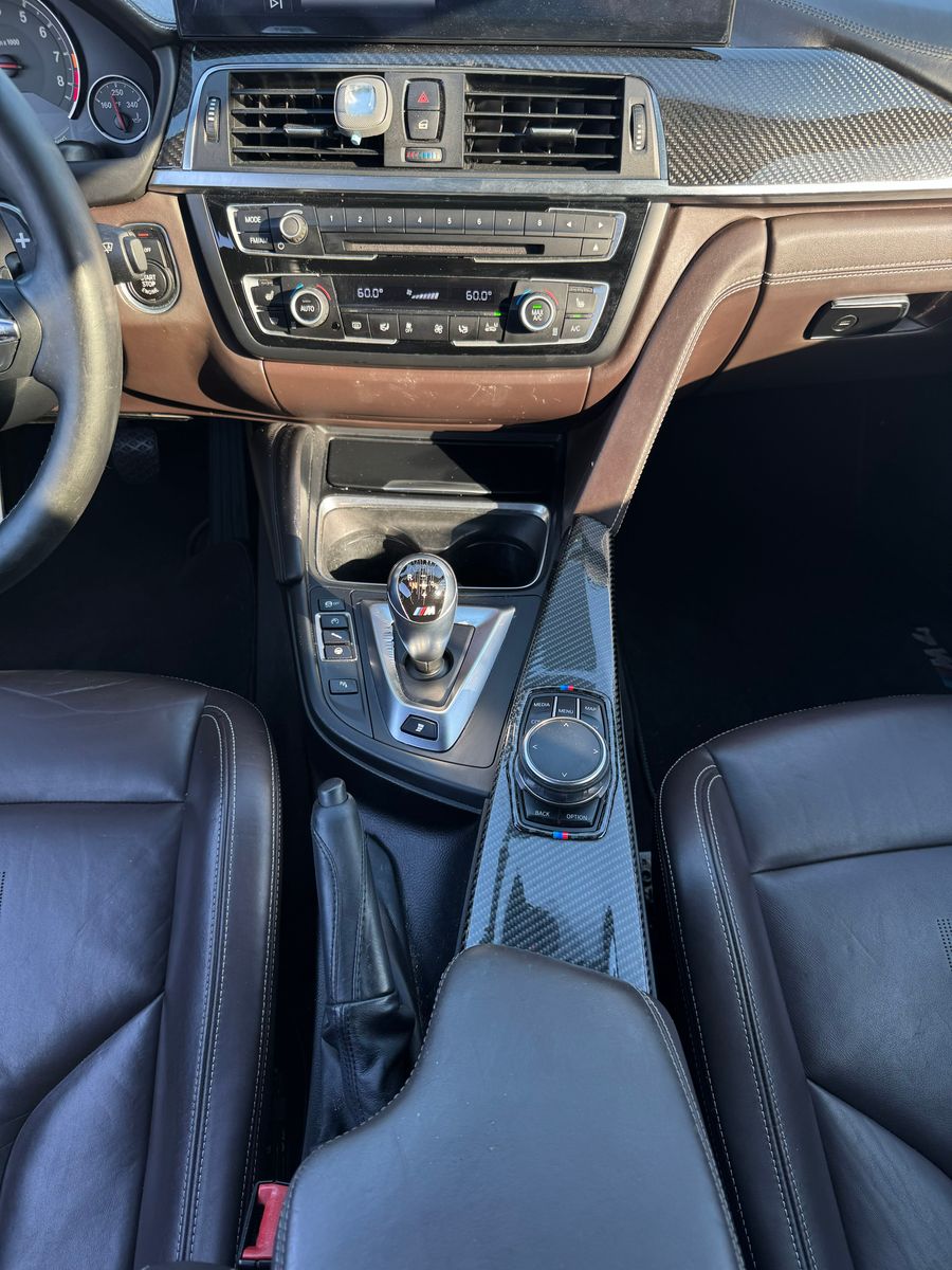 2016 BMW M4 Base photo 18