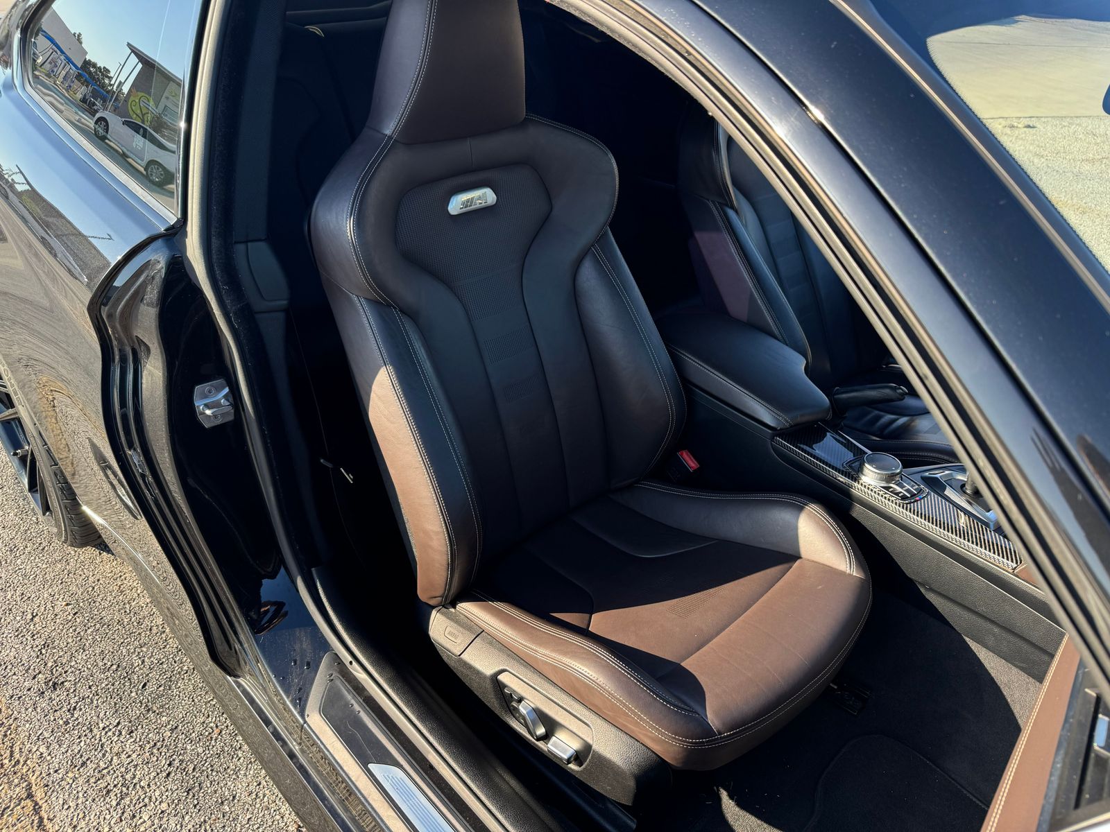 2016 BMW M4 Base photo 21