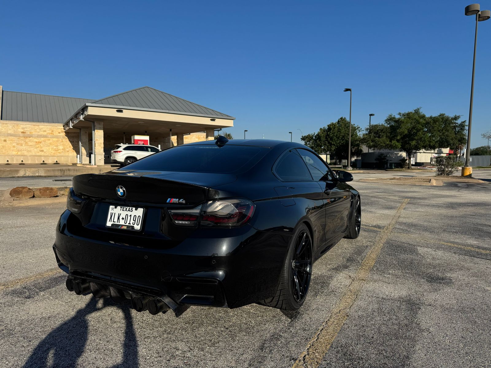 2016 BMW M4 Base photo 8